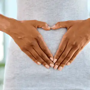 when low FODMAP diet doesn't work (1) hands-making-heart-shape-torso-goodnessme-nutrition